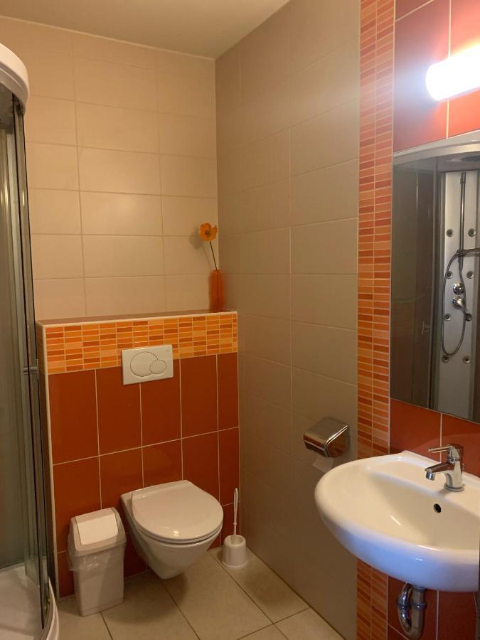 Tuenderszikla Panzio Bed & Breakfast Pilisjaszfalu Eksteriør bilde